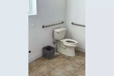 5638 N Gledhill Avenue, Olivehurst, CA 95961 - Photo 9