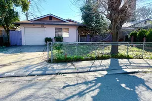 2036 Del Rio Dr, Stockton, CA 95204 - Photo 1