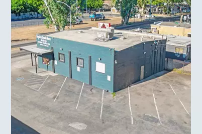 421 Maze Boulevard, Modesto, CA 95351 - Photo 5