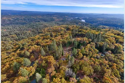 14008 Sontag Hill Road, Grass Valley, CA 95945 - Photo 11