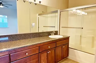 510 Stonehaven Dr, Los Banos, CA 93635 - Photo 19