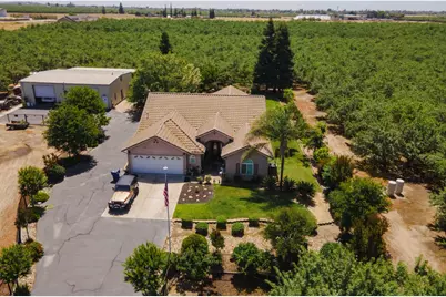 6839 Mercedes Avenue, Winton, CA 95388 - Photo 1