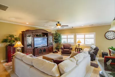 6839 Mercedes Avenue, Winton, CA 95388 - Photo 7