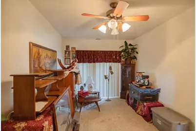 6839 Mercedes Avenue, Winton, CA 95388 - Photo 41