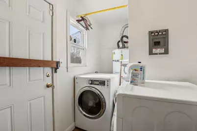 1812 W Monterey Avenue, Stockton, CA 95204 - Photo 15