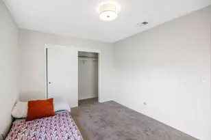 2332 Piercy Way, Sacramento, CA 95838 - Photo 27