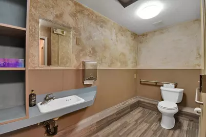 779 Shasta, Yuba City, CA 95991 - Photo 27