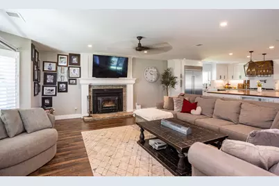 9337 Creekside Lane, Modesto, CA 95357 - Photo 3