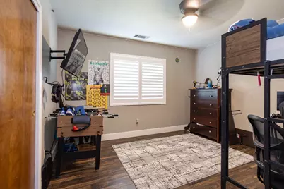 9337 Creekside Lane, Modesto, CA 95357 - Photo 23