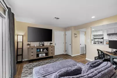 3701 Colonial Drive #23, Modesto, CA 95356 - Photo 7