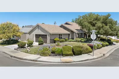 1947 Lakeshore Drive, Lodi, CA 95242 - Photo 1