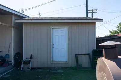509 Kerr Avenue, Modesto, CA 95354 - Photo 17
