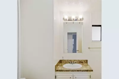 Held Drive #103, Modesto, CA 95355 - Photo 17