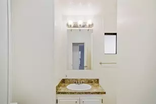 Held Dr, Modesto, CA 95355 - Photo 17