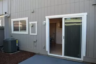 5953 Bamford Dr, Sacramento, CA 95823 - Photo 31