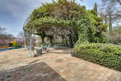 2400 E Tiffany Lane, Sacramento, CA 95827 - Photo 9