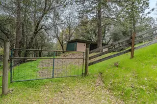 13901 Chestnut Ln, Sutter Creek, CA 95685 - Photo 37