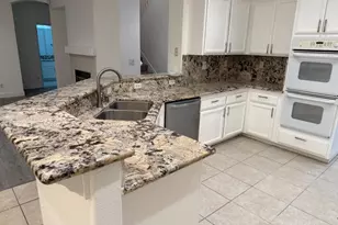 683 Mark Thomas Dr, Yuba City, CA 95993 - Photo 9