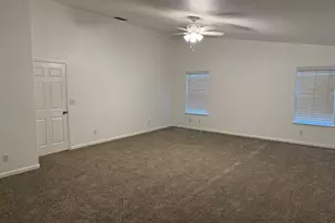 683 Mark Thomas Dr, Yuba City, CA 95993 - Photo 31