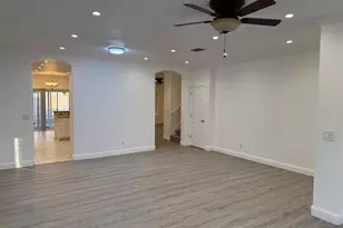 683 Mark Thomas Dr, Yuba City, CA 95993 - Photo 3