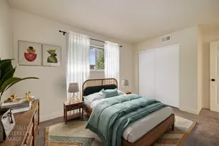 4616 Greenholme Dr, Sacramento, CA 95842 - Photo 13