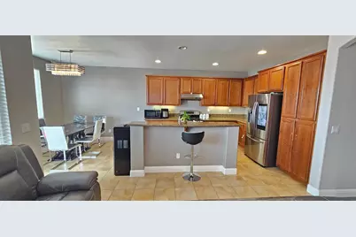 11724 Brook Valley Way, Rancho Cordova, CA 95742 - Photo 17