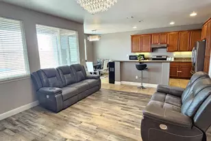 11724 Brook Valley Way, Rancho Cordova, CA 95742 - Photo 21