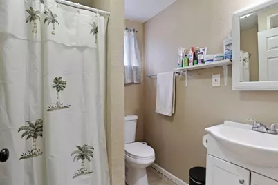 2337 E Alpine Avenue, Stockton, CA 95205 - Photo 23