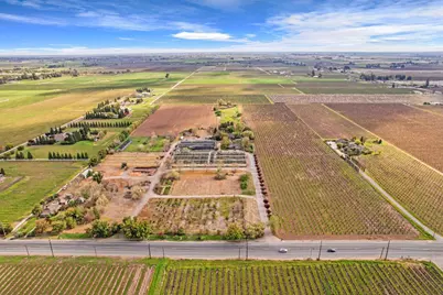 10400 E Highway 12, Lodi, CA 95240 - Photo 1