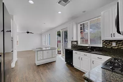 1670 Guildford Way, Plumas Lake, CA 95961 - Photo 15