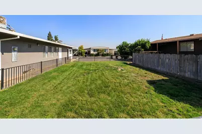 Jackson #138, Escalon, CA 95320 - Photo 43