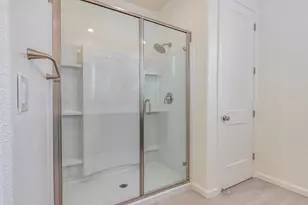 8204 Caminata Ln, Carmichael, CA 95608 - Photo 21