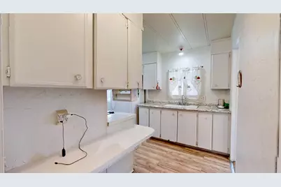 Commodore Court, Sacramento, CA 95838 - Photo 15