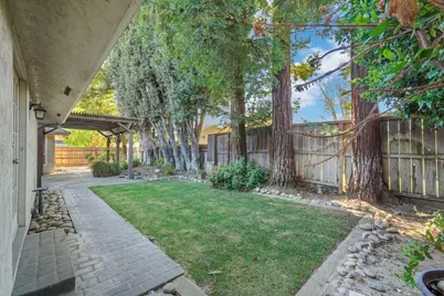 835 Kramer Drive, Lodi, CA 95242 - Photo 47