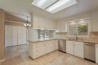 835 Kramer Drive, Lodi, CA 95242 - Photo 17