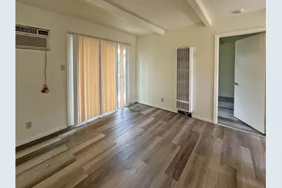 742 Bowles Street, Sacramento, CA 95815 - Photo 9