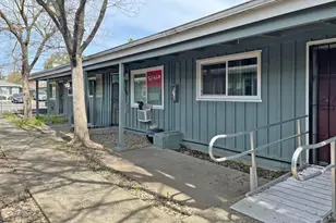 742 Bowles St, Sacramento, CA 95815 - Photo 3