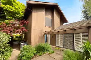 2002 Discovery Village Ln, Gold River, CA 95670 - Photo 1