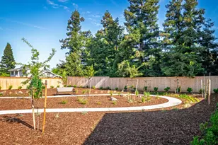 4076 Porton Ln, Carmichael, CA 95608 - Photo 5