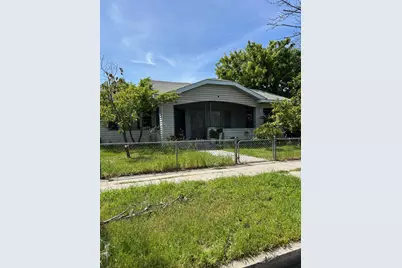 629 5th, Modesto, CA 95351 - Photo 1