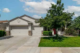 627 Bunting Ln, Newman, CA 95360 - Photo 1