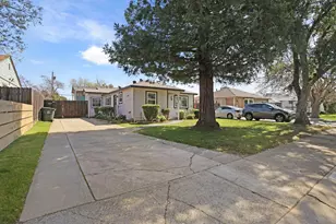 3061 Kroy Way, Sacramento, CA 95820 - Photo 3