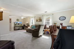 3061 Kroy Way, Sacramento, CA 95820 - Photo 9