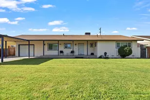 1420 Roberts Ave, Madera, CA 93637 - Photo 1