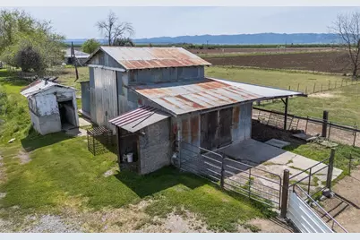 5621 Hankins Road, Williams, CA 95987 - Photo 13