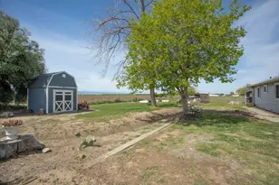 5621 Hankins Rd, Williams, CA 95987 - Photo 33