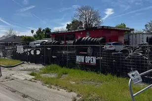 2101 S Mariposa Rd, Stockton, CA 95205 - Photo 1