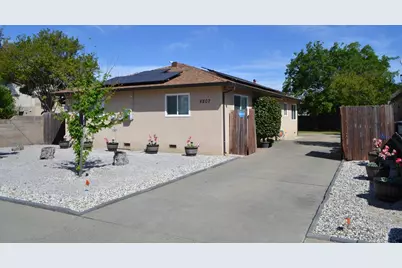 6207 Fowler Avenue, Sacramento, CA 95828 - Photo 1