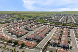 6589 Primavera Ln, El Dorado Hills, CA 95762 - Photo 31