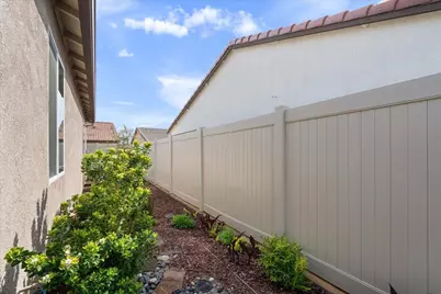 6589 Primavera Lane, El Dorado Hills, CA 95762 - Photo 25
